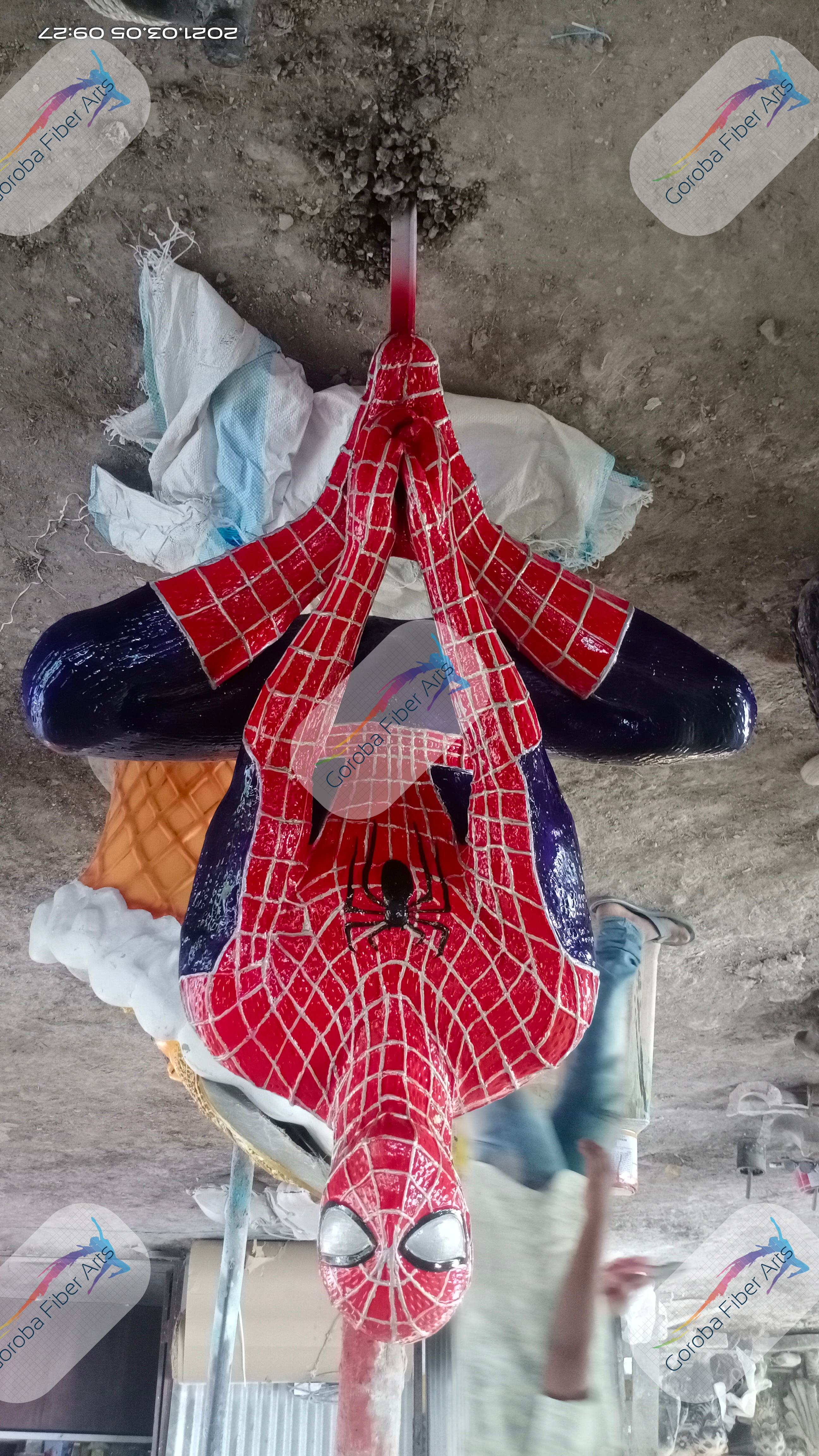 Cartoon Statues — Spiderman FRP